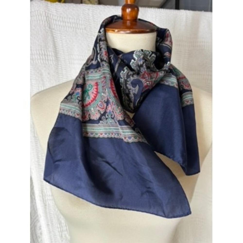 Sacha for Basha Scarves Inc Vintage 100% Silk Paisley Scarf‎ Navy Blue Red Green
